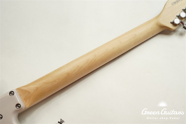 PREMERO TOM ALDER - BLACK&WHITE